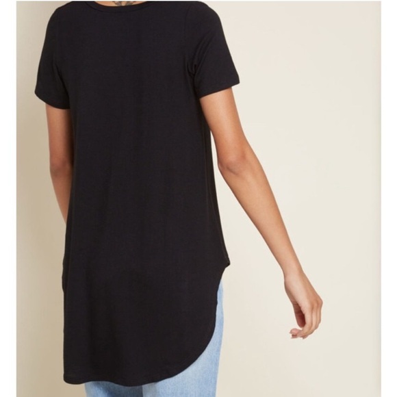 ModCloth Lot of Two High-Low Hemmed Tees 1X - Picture 16 of 16